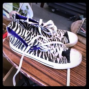 Zebra 🦓 High top converse style shoes 👟